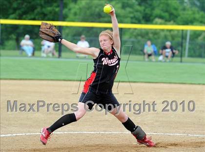 Thumbnail 2 in Elizabethtown vs Warwick (District 3 4A Semifinals) photogallery.