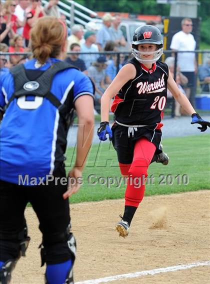Thumbnail 2 in Elizabethtown vs Warwick (District 3 4A Semifinals) photogallery.