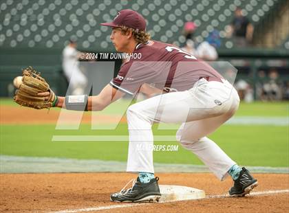 Thumbnail 3 in Fayetteville vs. Abbott (UIL 1A Baseball Semifinal) photogallery.