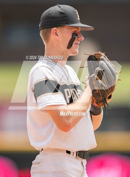 Thumbnail 2 in Fayetteville vs. Abbott (UIL 1A Baseball Semifinal) photogallery.