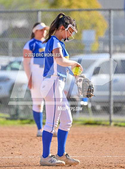 Thumbnail 2 in El Capitan @ Grossmont photogallery.