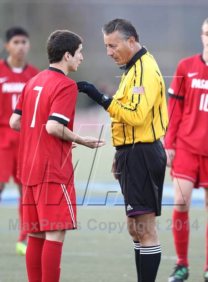 Thumbnail 1 in Pasadena @ Crescenta Valley photogallery.