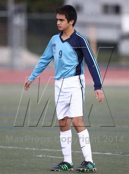 Thumbnail 1 in Pasadena @ Crescenta Valley photogallery.