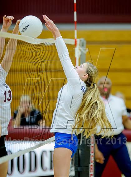 Thumbnail 1 in Rocklin @ Woodcreek photogallery.