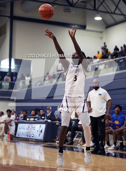Thumbnail 2 in Washington vs. Center (UIL 4A Region III Semifinal) photogallery.
