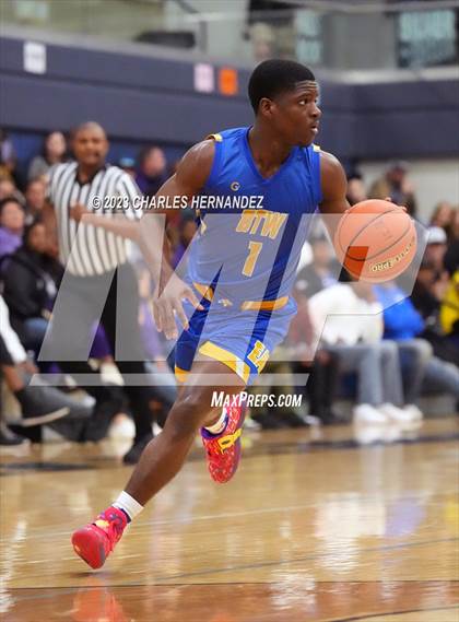 Thumbnail 3 in Washington vs. Center (UIL 4A Region III Semifinal) photogallery.