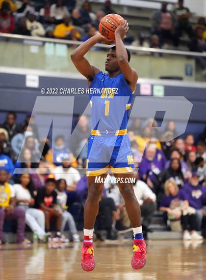 Thumbnail 2 in Washington vs. Center (UIL 4A Region III Semifinal) photogallery.