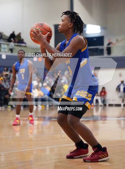 Thumbnail 3 in Washington vs. Center (UIL 4A Region III Semifinal) photogallery.
