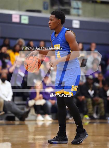 Thumbnail 2 in Washington vs. Center (UIL 4A Region III Semifinal) photogallery.