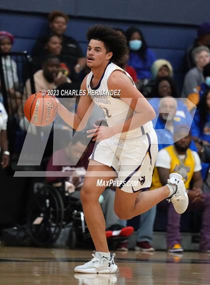 Thumbnail 1 in Washington vs. Center (UIL 4A Region III Semifinal) photogallery.
