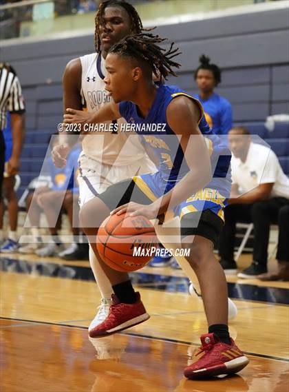 Thumbnail 3 in Washington vs. Center (UIL 4A Region III Semifinal) photogallery.