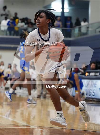 Thumbnail 3 in Washington vs. Center (UIL 4A Region III Semifinal) photogallery.
