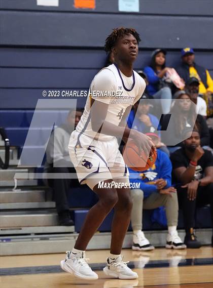 Thumbnail 3 in Washington vs. Center (UIL 4A Region III Semifinal) photogallery.