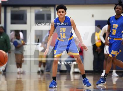 Thumbnail 3 in Washington vs. Center (UIL 4A Region III Semifinal) photogallery.