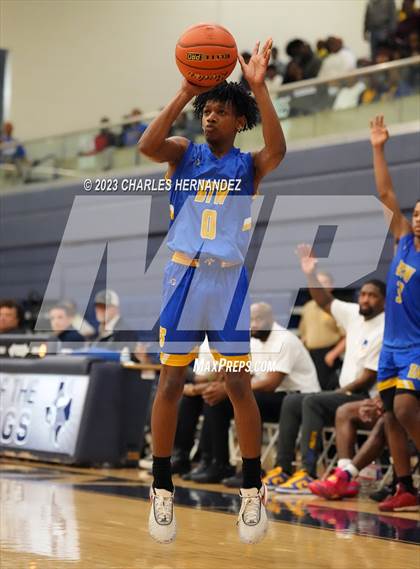 Thumbnail 3 in Washington vs. Center (UIL 4A Region III Semifinal) photogallery.