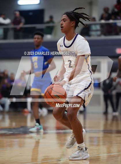 Thumbnail 1 in Washington vs. Center (UIL 4A Region III Semifinal) photogallery.