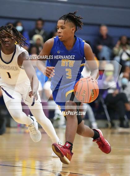 Thumbnail 1 in Washington vs. Center (UIL 4A Region III Semifinal) photogallery.