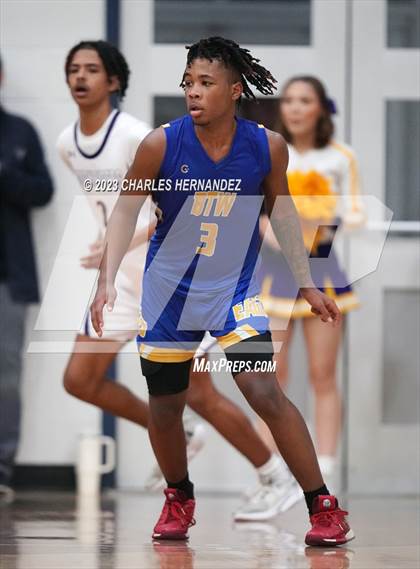 Thumbnail 3 in Washington vs. Center (UIL 4A Region III Semifinal) photogallery.