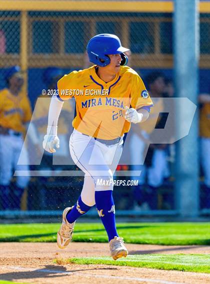 Thumbnail 2 in Brawley @ Mira Mesa photogallery.