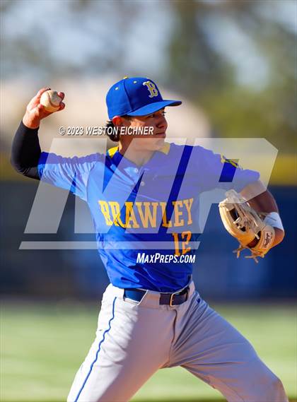 Thumbnail 3 in Brawley @ Mira Mesa photogallery.
