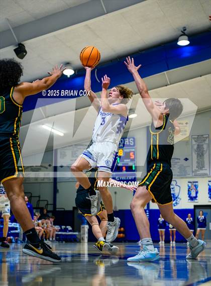 Thumbnail 1 in Omaha @ Cotter photogallery.