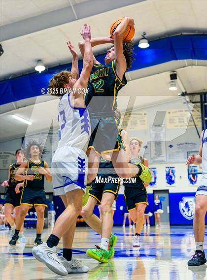 Thumbnail 1 in Omaha @ Cotter photogallery.