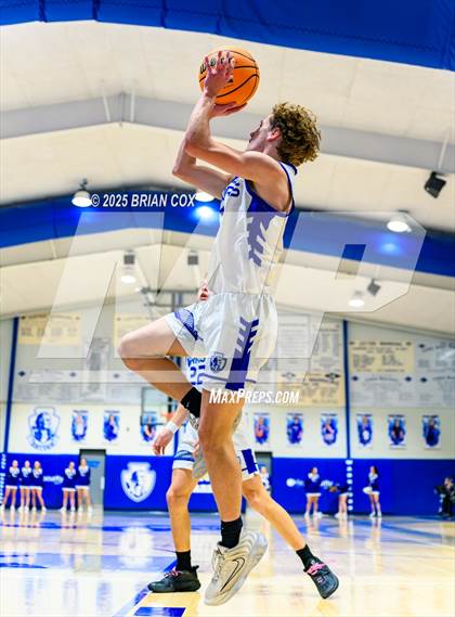 Thumbnail 1 in Omaha @ Cotter photogallery.