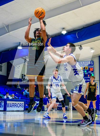 Thumbnail 3 in Omaha @ Cotter photogallery.