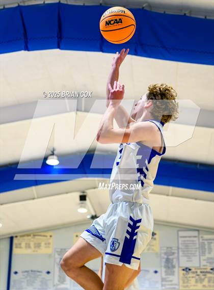 Thumbnail 2 in Omaha @ Cotter photogallery.