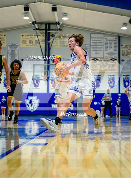 Thumbnail 2 in Omaha @ Cotter photogallery.