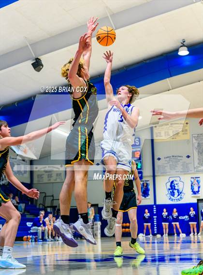 Thumbnail 3 in Omaha @ Cotter photogallery.