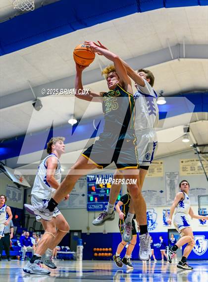 Thumbnail 3 in Omaha @ Cotter photogallery.