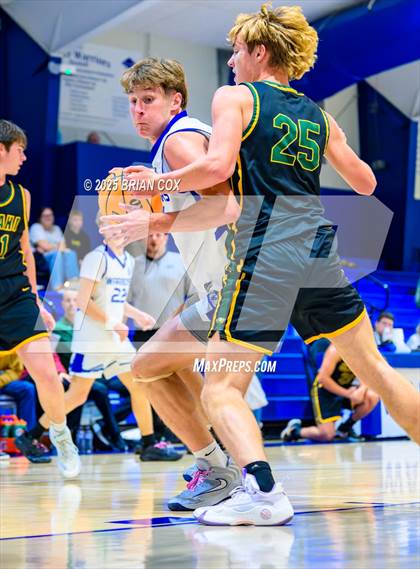 Thumbnail 3 in Omaha @ Cotter photogallery.