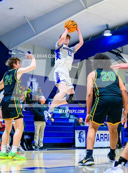 Thumbnail 1 in Omaha @ Cotter photogallery.