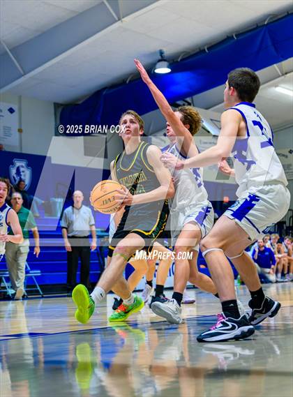 Thumbnail 3 in Omaha @ Cotter photogallery.