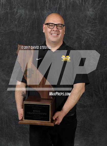 Thumbnail 2 in Mission (CIF State D3 Award Photos) photogallery.