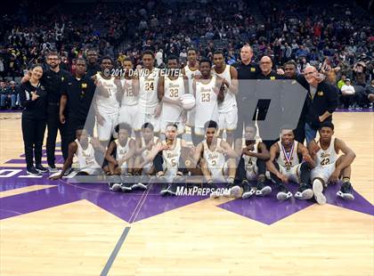 Thumbnail 2 in Mission (CIF State D3 Award Photos) photogallery.