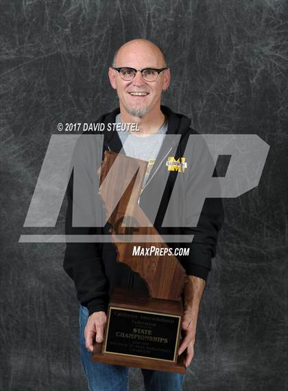 Thumbnail 3 in Mission (CIF State D3 Award Photos) photogallery.