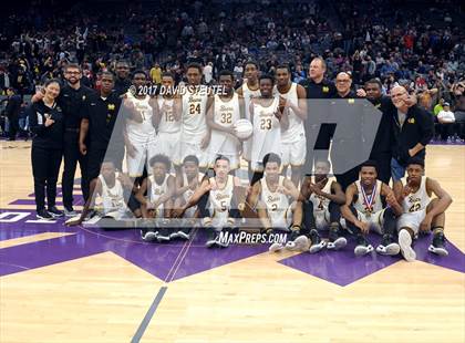Thumbnail 3 in Mission (CIF State D3 Award Photos) photogallery.