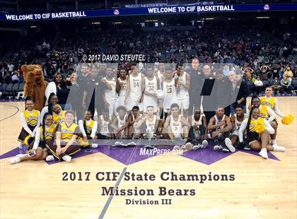 Thumbnail 3 in Mission (CIF State D3 Award Photos) photogallery.