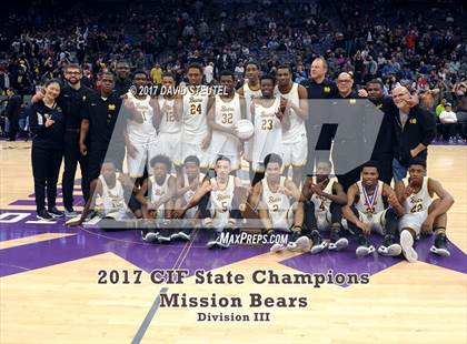 Thumbnail 1 in Mission (CIF State D3 Award Photos) photogallery.