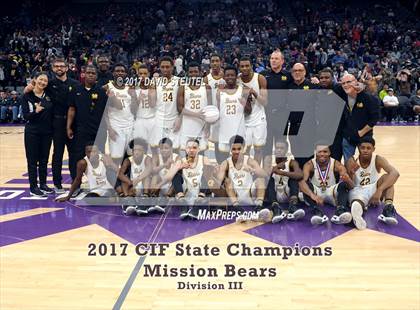 Thumbnail 3 in Mission (CIF State D3 Award Photos) photogallery.