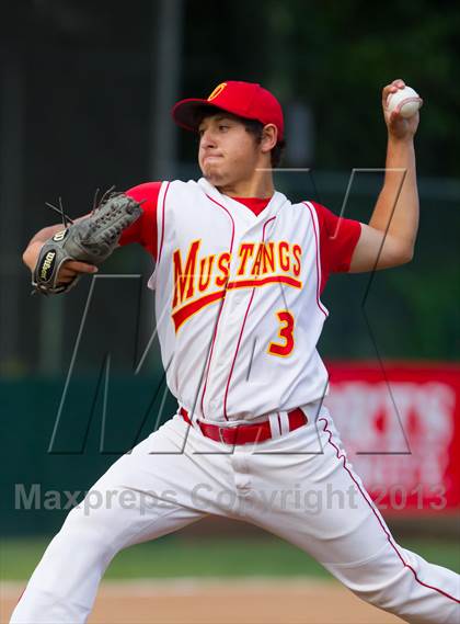 Thumbnail 3 in Central Catholic vs. Oakdale (CIF SJS D4 Final) photogallery.