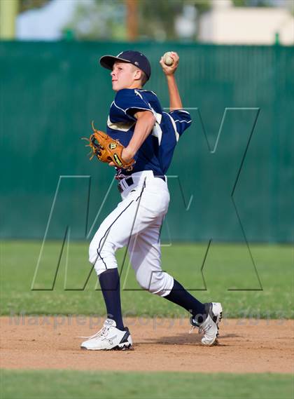 Thumbnail 3 in Central Catholic vs. Oakdale (CIF SJS D4 Final) photogallery.