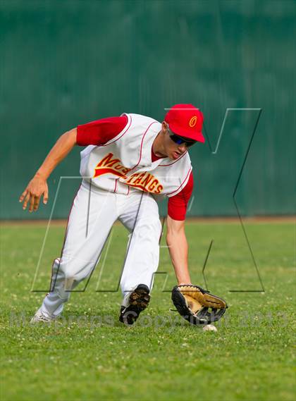 Thumbnail 3 in Central Catholic vs. Oakdale (CIF SJS D4 Final) photogallery.