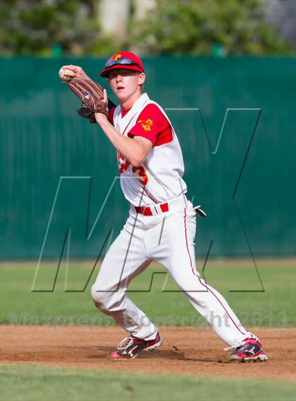 Thumbnail 3 in Central Catholic vs. Oakdale (CIF SJS D4 Final) photogallery.