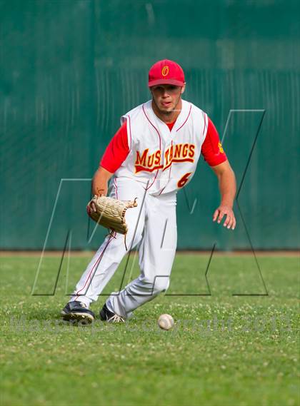 Thumbnail 2 in Central Catholic vs. Oakdale (CIF SJS D4 Final) photogallery.