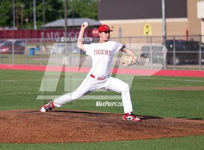 Thumbnail 3 in Brownwood @ Glen Rose photogallery.
