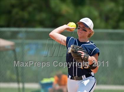 Thumbnail 3 in Alexander Central vs North Davidson (NCHSAA 4A Final) photogallery.