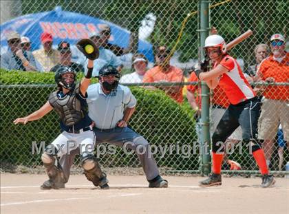 Thumbnail 3 in Alexander Central vs North Davidson (NCHSAA 4A Final) photogallery.